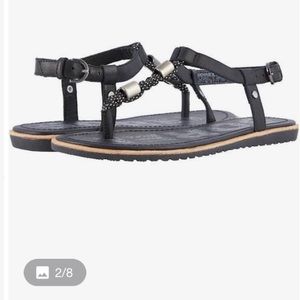 Sorel t-strap sandal